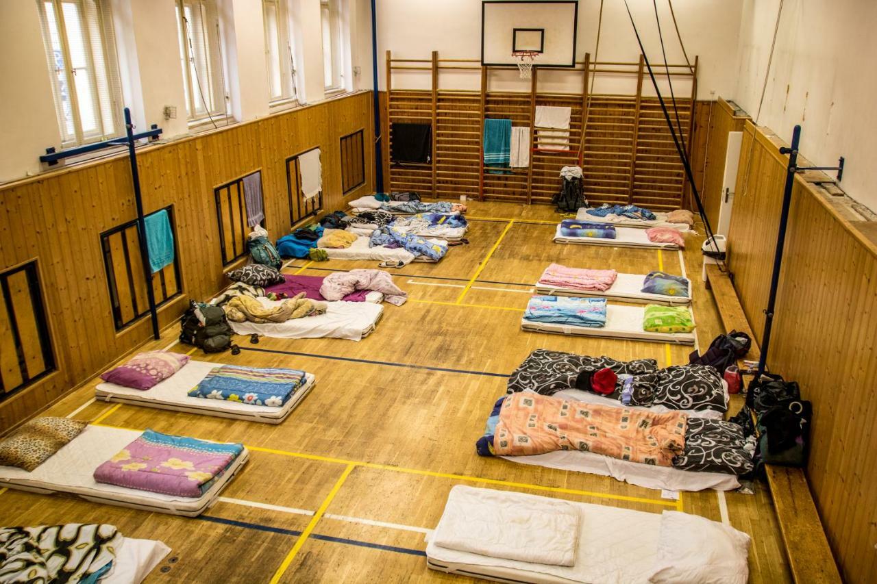 Hostel In School Πράγα Εξωτερικό φωτογραφία
